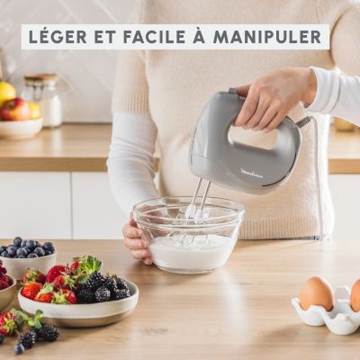 Batteur MOULINEX Easy Max HM262BF0 – Puissance, agilité et nettoyage facile.