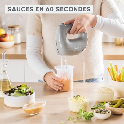 Batteur MOULINEX Easy Max HM262BF0 – Puissance, agilité et nettoyage facile.