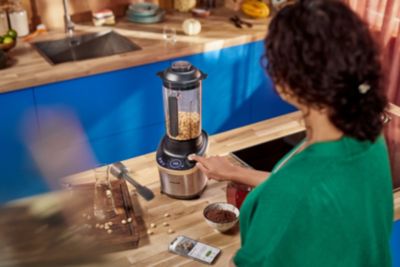 Blender 2‑en‑1 PHILIPS Flip&Juice HR3770/00&nbsp;: puissance, polyvalence et performance.